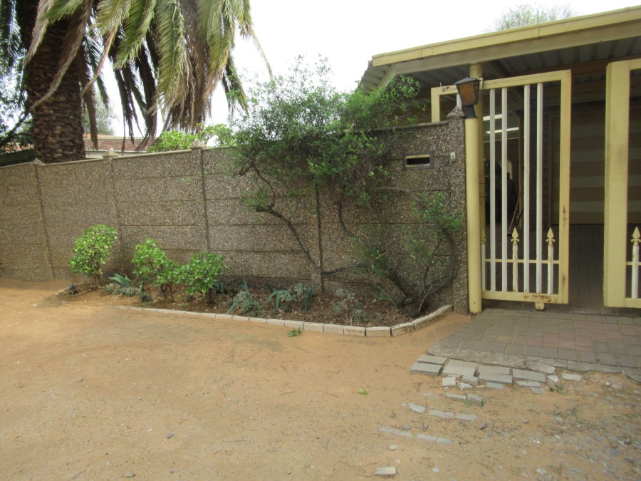 4 Bedroom Property for Sale in Riebeeckstad Free State